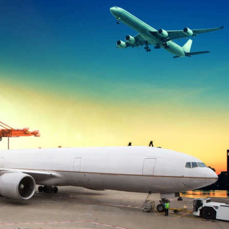 از چین به لاتویا آرژانتین ماشین درب به درب کانتینر حمل و نقل بین المللی